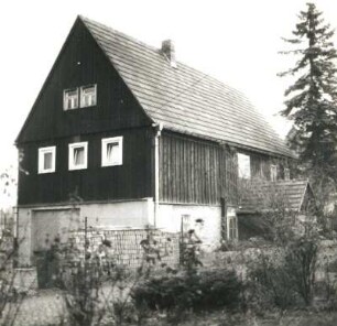Dresden-Cossebaude, Meißner Straße 2. Wohnhaus (1837). Gartenansicht