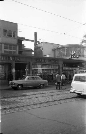 Ungeschlossene Baulücken auf der Kaiserstraße und provisorischer Wiederaufbaumaßnahmen.