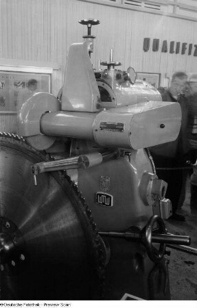 Werkzeugmaschine der VVB Werkzeugmaschinen und Werkzeuge Chemnitz (WMW), Technische Messe 1953