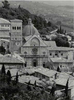 Dom Rufino, Assisi