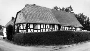 Ehringshausen, Am Hofgarten 9
