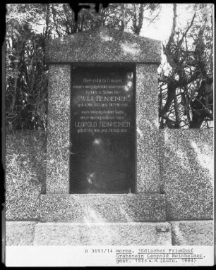 Grabstein von Leopold Reinheimer (gestorben 1933.08.26) und Paula Reinheimer (gestorben 1919.02.28)