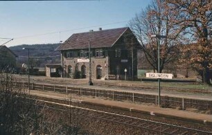Siglingen Empfangsgebäude Bahnsteig Güterschuppen