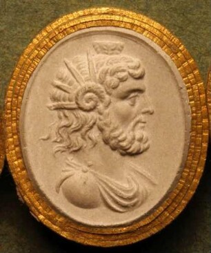 Profilkopf des Jupiter Serapis Ammon (Daktyliothek, Erstes Mythologisches Tausend)