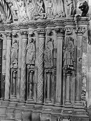 Freiberg (Sachsen), St. Marien, Goldene Pforte, rechtes Gewände: Johannes Ev., König David, Bathseba und Aaron