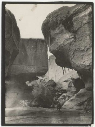 Schlucht in vulkanischem Tuffgestein bei Curahuara de Carangas