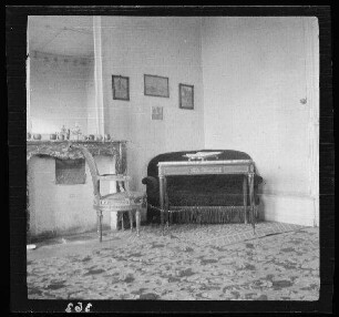 Fresnes-les-Montauban (Dep. Pas-de-Calais, Frankreich): Zimmer von Josef Brennfleck [im "Schloss"]