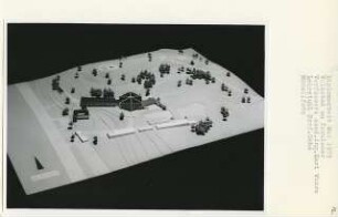 Volksbad am Insulaner, Berlin-Schöneberg (Diplomarbeit bei Karl Wilhelm Ochs): Modellfoto 1:500