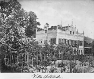 Villa Solitude : Villa Solitude. Albuminpapier; 17 x 21 cm (um 1865; A. Kotzsch). Dresden: Privatbesitz