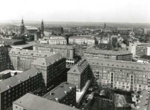 Dresden-Altstadt. Blick vom Rathausturm über die Wilsdruffer Straße und den Neumarkt