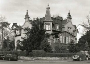 Dresden-Blasewitz, Justinenstraße 10. Wohnhaus (um 1895). Eckansicht mit Fassade Wägnerstraße