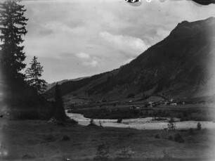 Das Ostrachtal : Das Dorf Hinterstein im Ostrachtal gelegen.