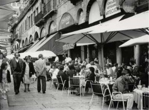 Cafè an der Piazza del Erbe