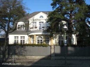 Wohnhaus; Berlin, Charlottenburg-Wilmersdorf