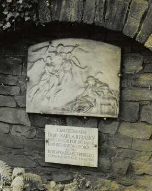 Wandgrabmal für Karl A. Jurasky (16.05.1903 – 07.05.1945)