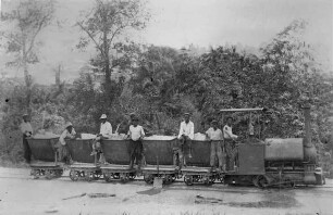 Erdarbeiten für die Eisenbahn