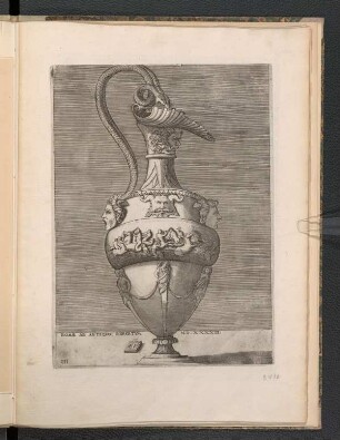 Vase mit Henkel in Schlangenform