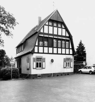 Ehem. Lehrerhaus; Wöllstadt, Schulstraße 8
