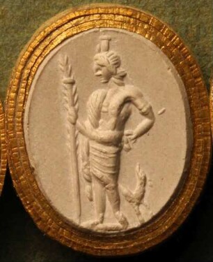 Stehender Serapis mit einem Palmzweig (Daktyliothek, Erstes Mythologisches Tausend)