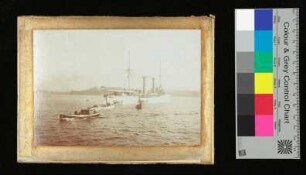 Aufnahme auf Karton aufgezogen mit Goldrahmen von Kleiner Kreuzer S.M.S. "Nymphe"