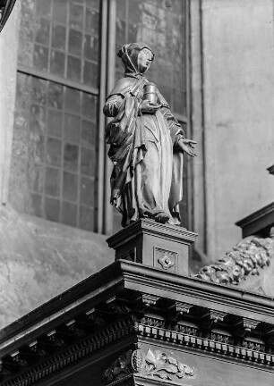 Maria mit Salbgefäß