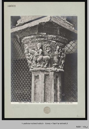 Kapitell mit Szenen aus dem Leben des Heiligen Ursus - S9B32