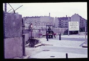 Grenze Wildenbruchstr. 19.5.62.