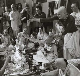 Hare Krishna Zeremonie