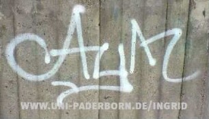 AyM