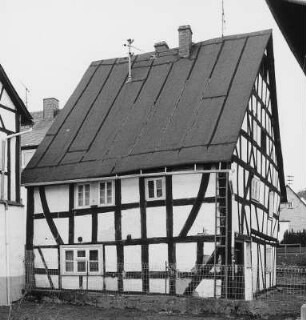 Mengerskirchen, Marktstraße 7, Marktstraße 9