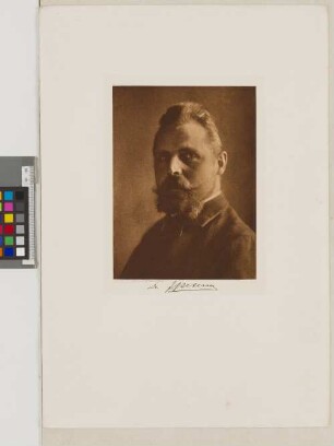 Dr. Johs. Aug. Petersen, Direktor des Waisenhauses