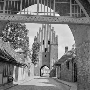 Stargarder Tor in Neubrandenburg, Hauptor
