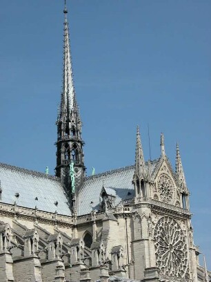 Kirche Notre Dame, Seitenflügel