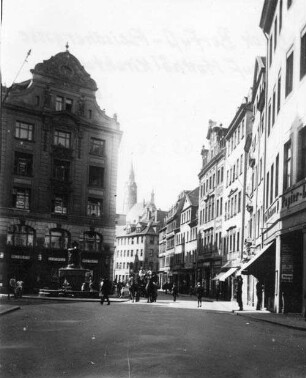 Leipzig: Blick Barfuß-Fleischergasse auf Matthäikirchturm