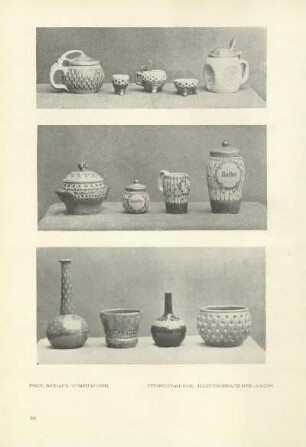 Steingut-Krüge, -Küchengeräte und -Vasen