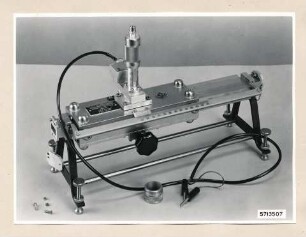 Hohleitermessleitung HML/X2 Transportkasten Vorderansicht; Foto, 1957