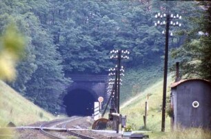 Fornsbach Schanztunnel Westportal Bahnübergang Telegrafenleitung Wärterposten Einfahvorsignal