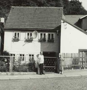 Dresden-Loschwitz, Wohnhäuser Grundstraße 11-17, Ansicht von Osten