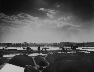 Archivfotografie "mannheim_haefen_rheinauhafen_739m"