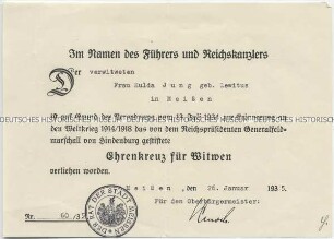 Verleihungsurkunde für eine Frau aus Meißen zum Ehrenkreuz für Witwen