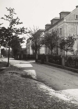 Ortsteilansicht mit Wohnhäusern
