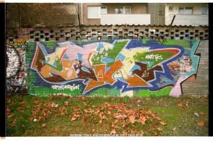 eaSt
