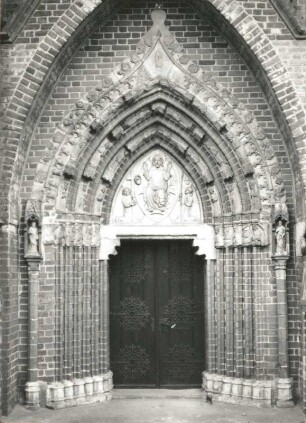 Pelplin. Kathedrale (1201/1400). Nordportal