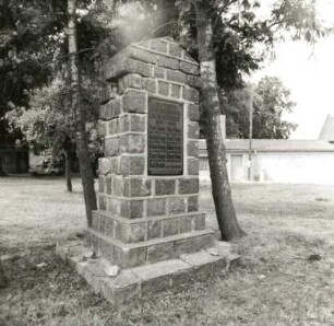 Ahrensdorf. Denkmal für die Gefallenen des 1. Weltkrieges (Stein, nach 1918)