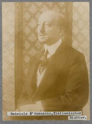 Gabriele d'Annunzio, Italienischer Dichter