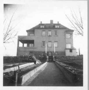 Wohnhaus : Meißen, Stadtparkhöhe 6. Wohnhaus (1934-1935). Gartenfront