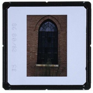 Venedig, Arsenale : Detailansicht Fassade Fenster Halle
