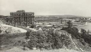 Schiffshebewerk in Niederfinow mit Blick ins Oderbruch : Niederfinow