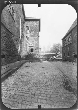 Beichlingen. Ehem. Schloß (Erweiterung E. 16. Jh. und 18. Jh.). Teilansicht