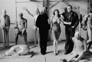 Die Bildhauer Thea Richter und Hartmut Bonk in ihrem Atelier